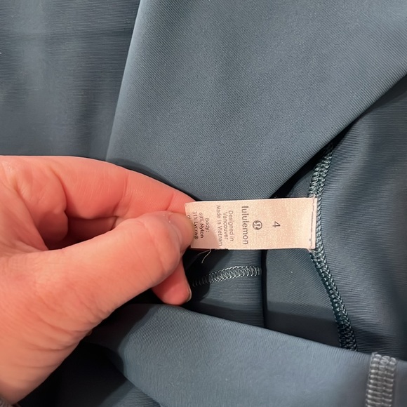 Lululemon Wunder Under Cropped Leggings - teal size 4 - Picture 3 of 5
